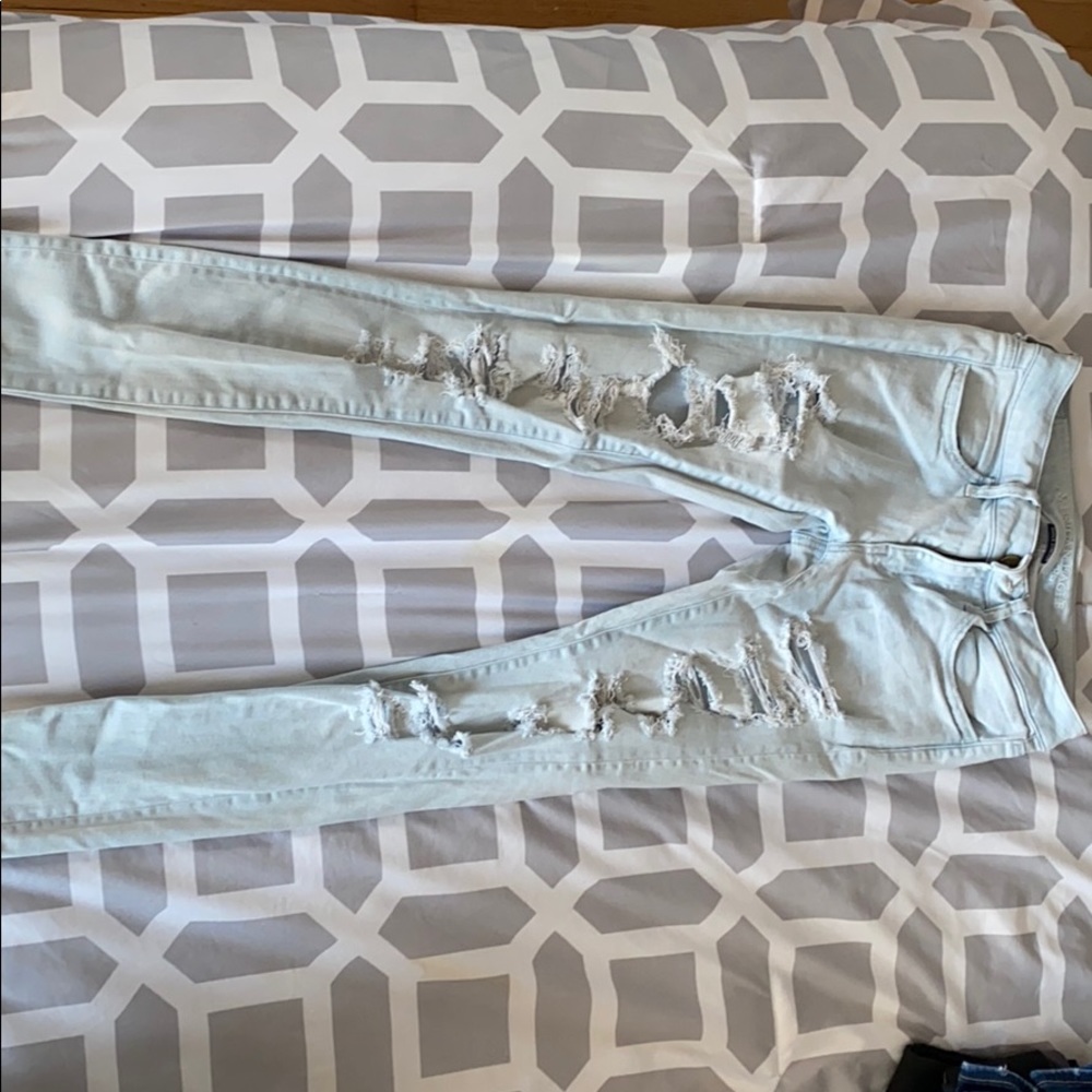 Light Wash Jeans